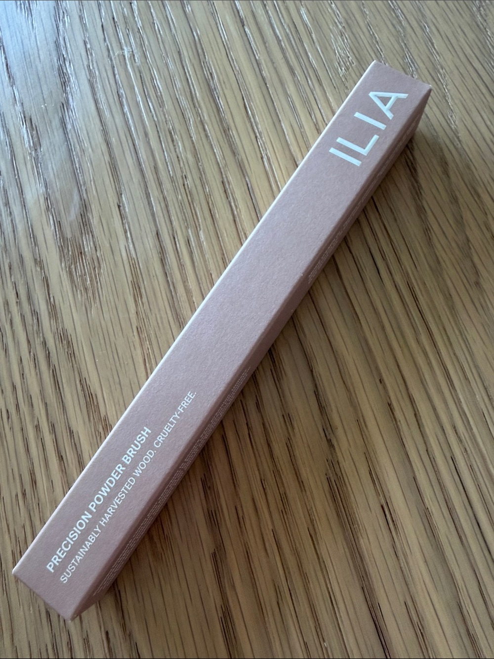 ILIA Precision Powder Brush - Picture 2 of 3